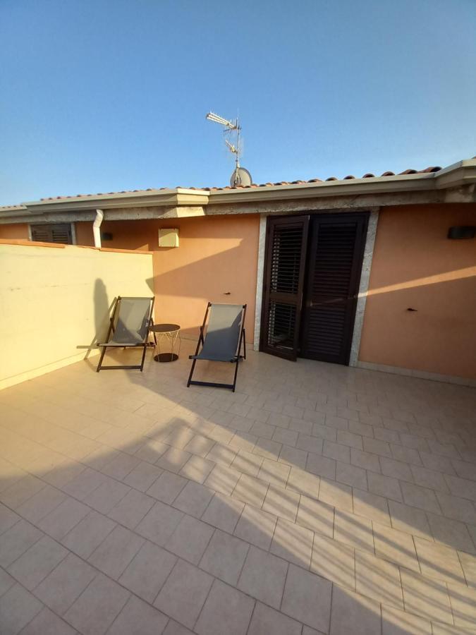 Limoncello Appartement Giardini-Naxos Buitenkant foto