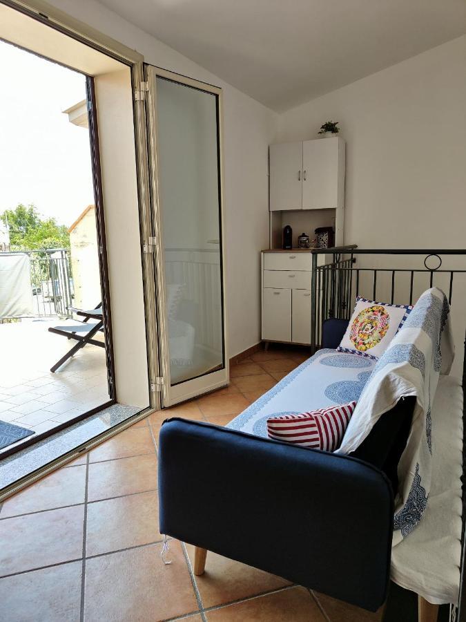 Limoncello Appartement Giardini-Naxos Buitenkant foto